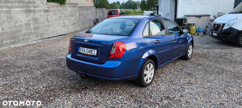 Chevrolet Nubira - 6