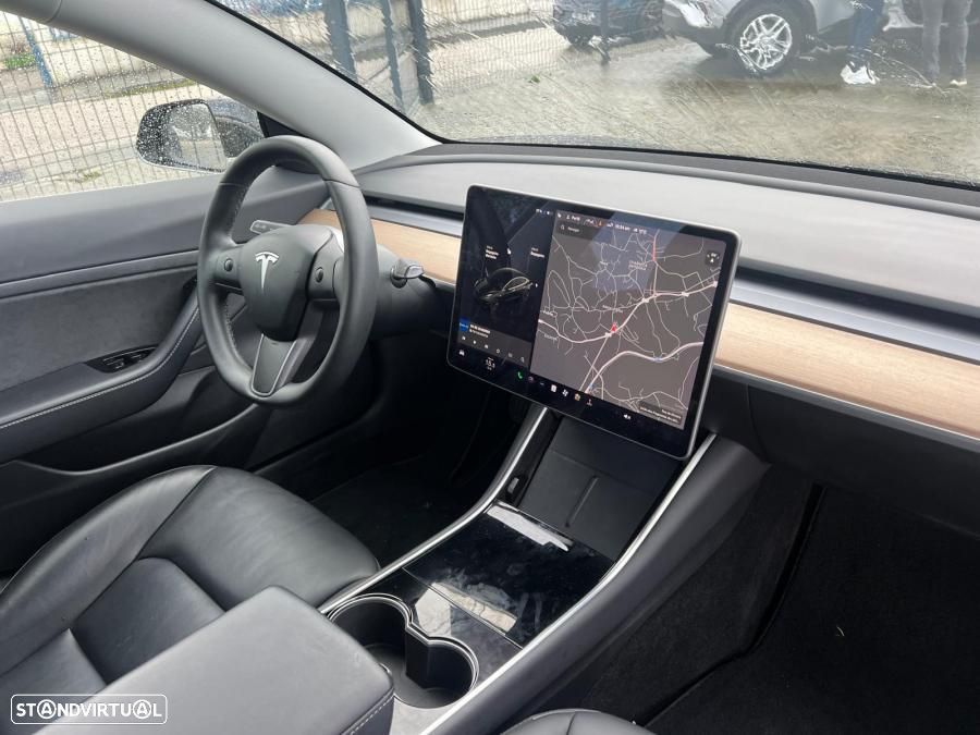 Tesla Model 3 Standard Range Plus RWD - 5