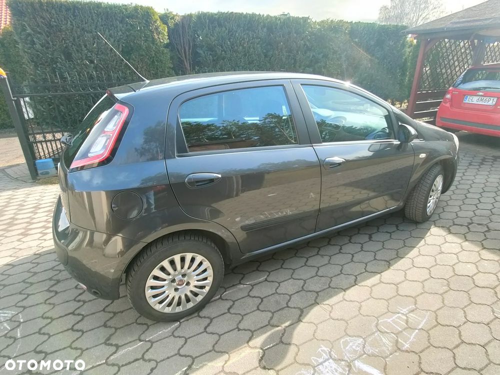 Fiat Punto - 4