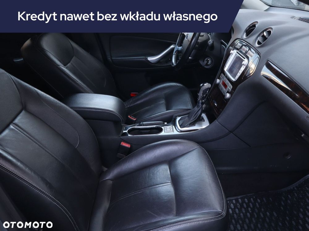 Ford Mondeo - 11