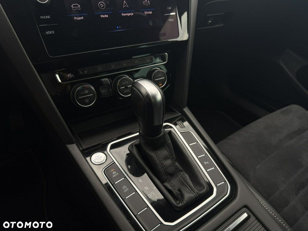 Volkswagen Passat 2.0 TSI Elegance DSG - 30