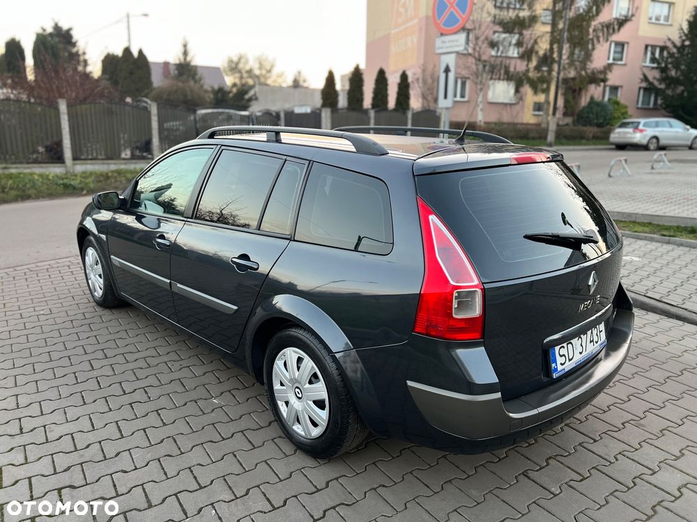 Renault Megane 1.6 Dynamique - 6