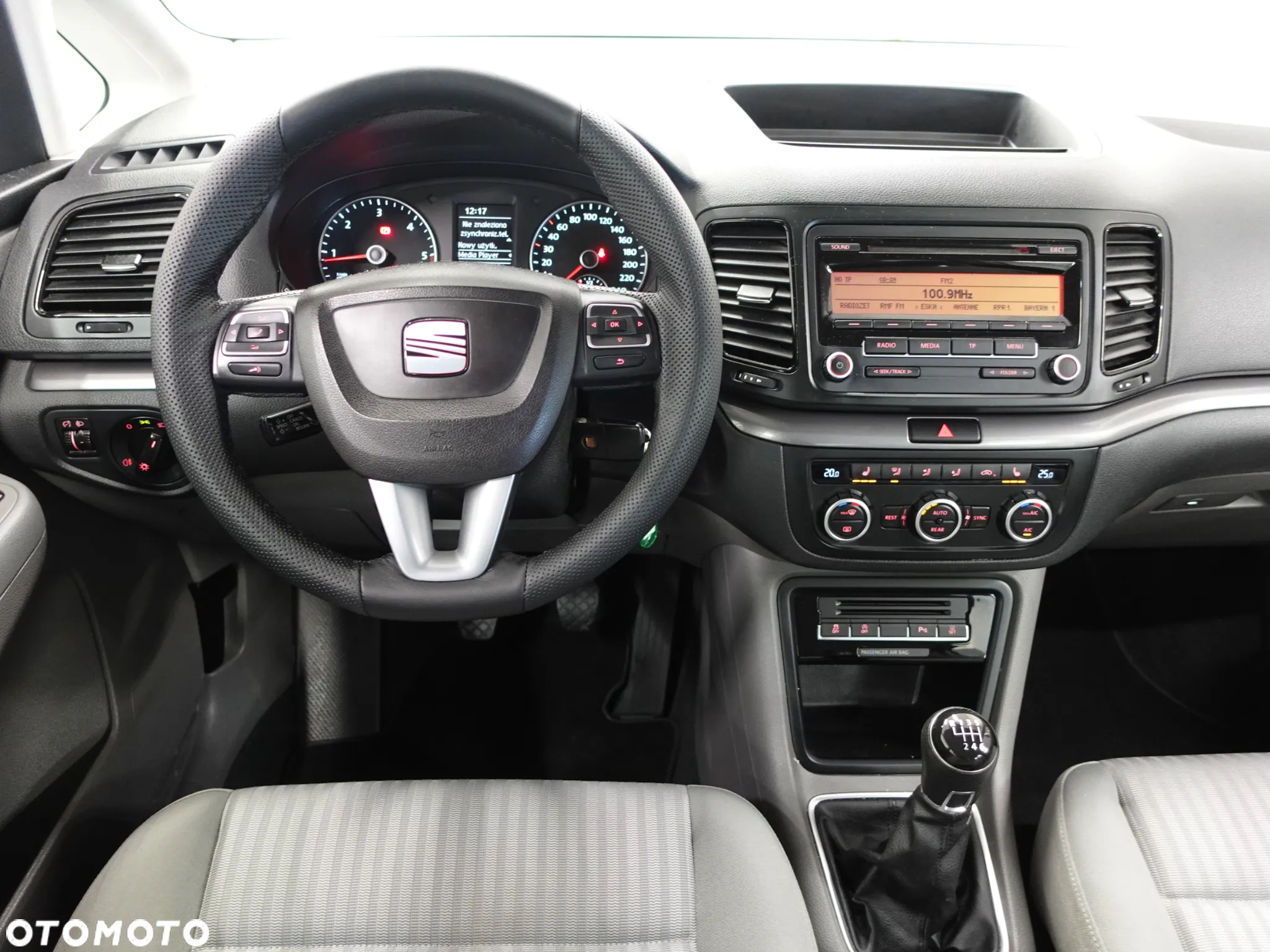 Seat Alhambra 2.0 TDI Ecomotive Reference - 29