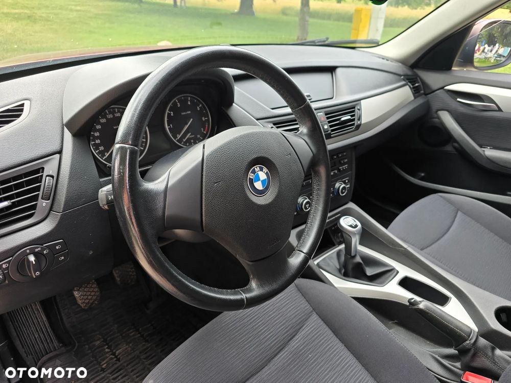 BMW X1 sDrive18i - 4