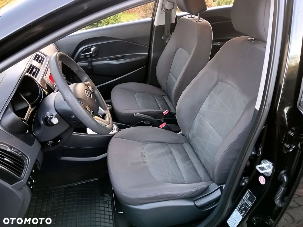 Kia Rio 1.2 Edition 7 - 14