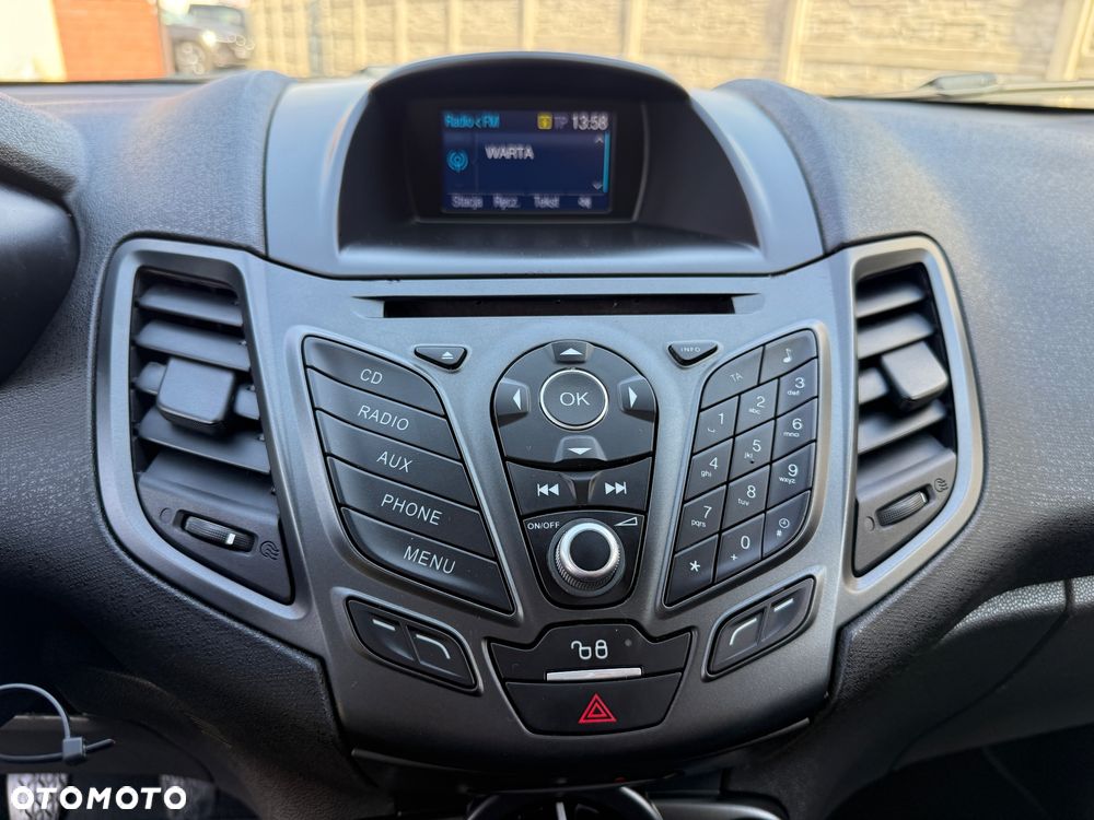 Ford Fiesta 1.25 Titanium - 27