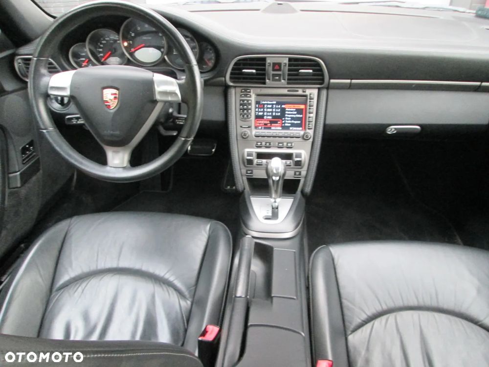 Porsche 911 Carrera Tiptronic S - 20