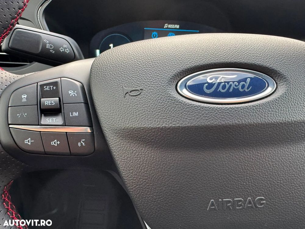 Ford Kuga 1.5 EcoBoost A8 FWD ST-Line X - 18