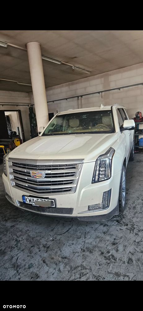 Cadillac Escalade 6.2 V8 ESV Platinum - 1
