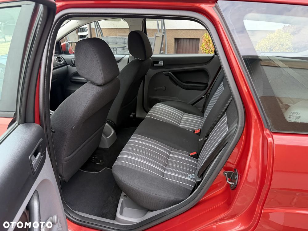 Ford Focus 1.6 FX Gold / Gold X - 17