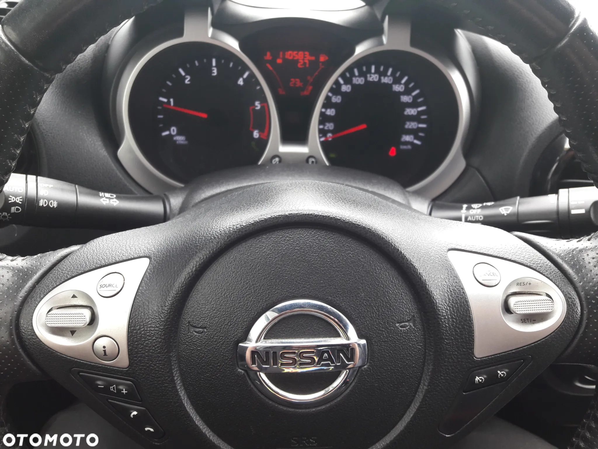 Nissan Juke 1.5 dCi Tekna S&S - 26
