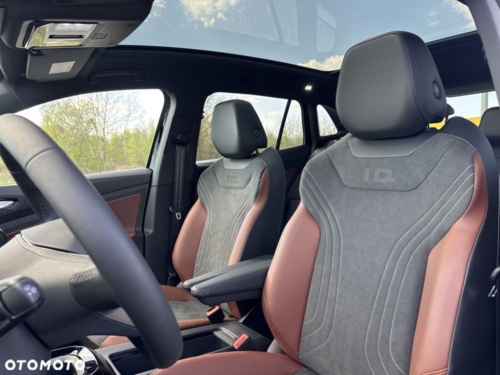 Volkswagen ID.4 - 11
