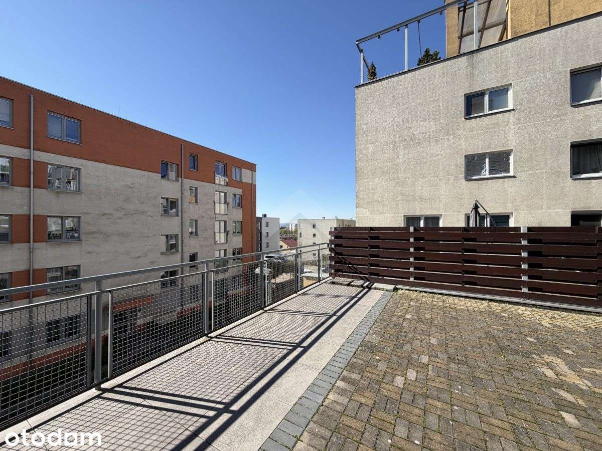 2 pokoje, taras, balkon, tramwaj, parking dla mieszkańców, MPEC