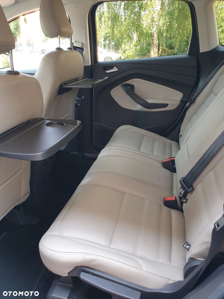 Ford Kuga 2.0 TDCi 4x4 Individual - 35