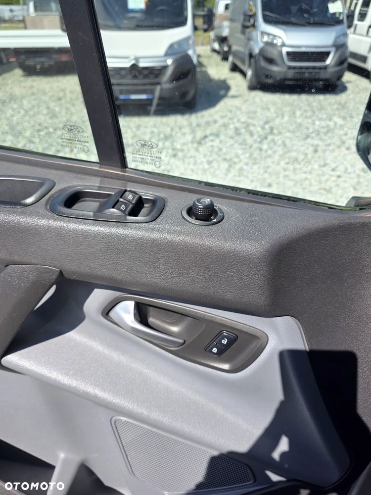 Ford FORD TRANSIT CUSTOM 2,0 TDCI 130 KONNY L2H1 KLIMA 2X DRZWI BOCZNE ALUFELGI GWARANCJA - 17