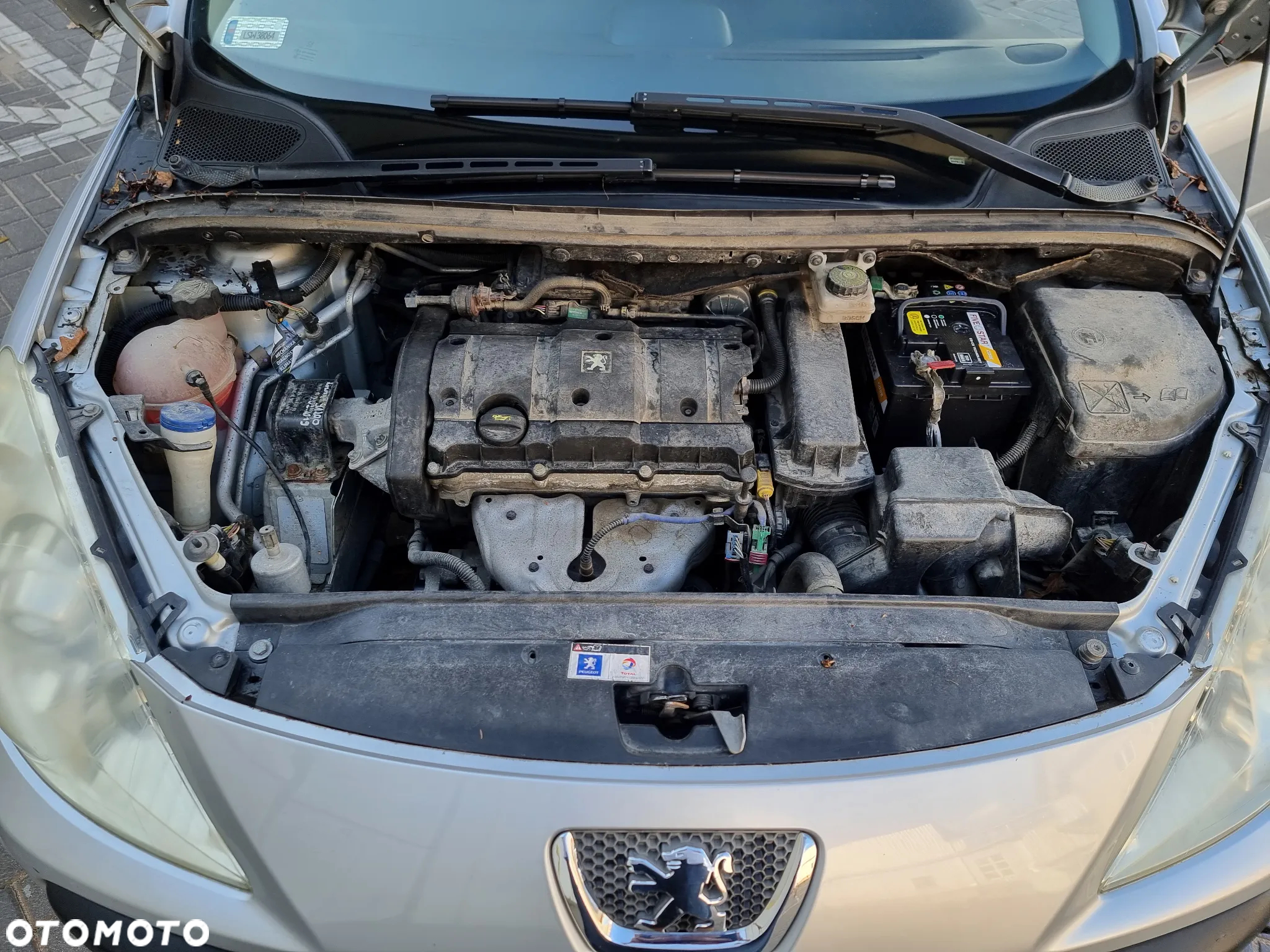 Peugeot 307 CC 1.6 Intense - 24