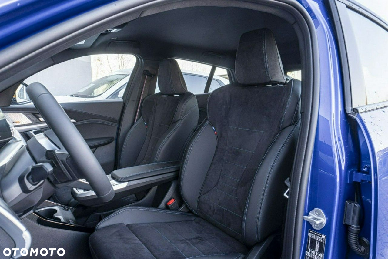 BMW X2 - 10