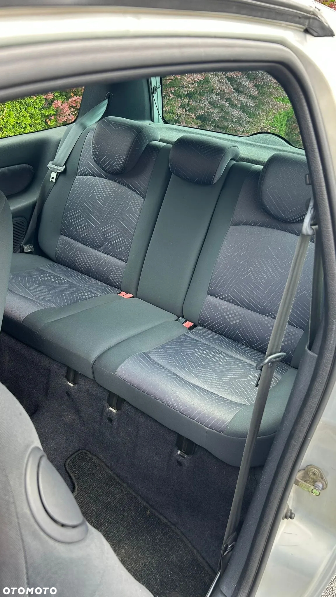 Renault Clio 1.2 16V 75 Collection - 7