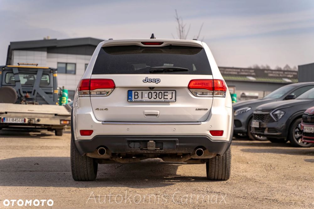 Jeep Grand Cherokee - 9