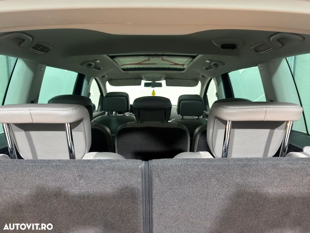 Volkswagen Sharan 2.0 TDI DSG BlueMotion Technology Highline - 17