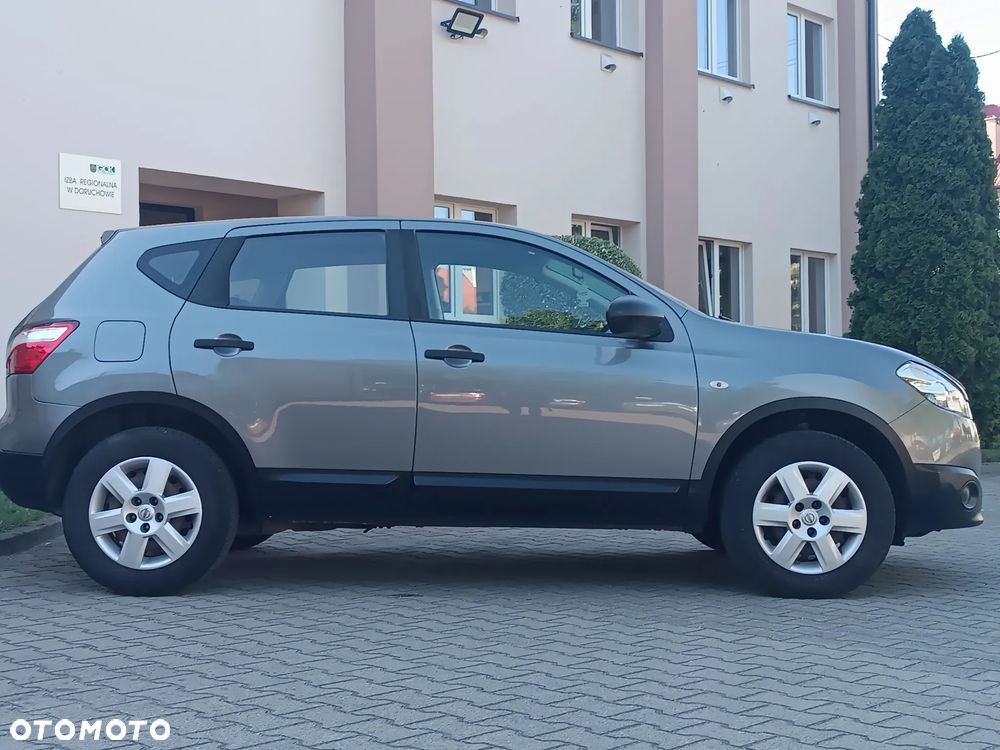 Nissan Qashqai 1.6 Visia - 7