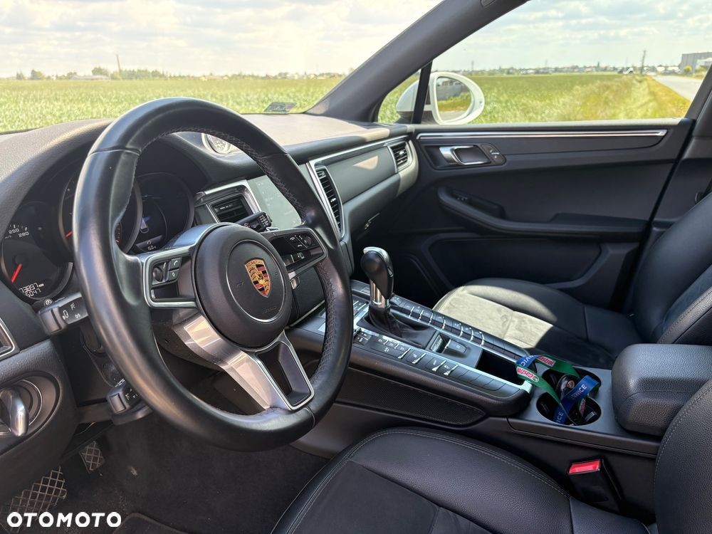 Porsche Macan Standard - 5