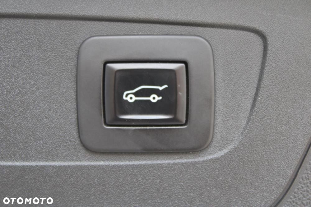 Opel Insignia - 40