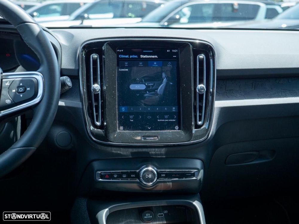 Volvo XC 40 Recharge Pro - 27