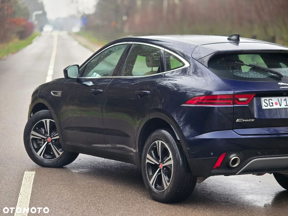 Jaguar E-Pace P200 AWD R-Dynamic - 39