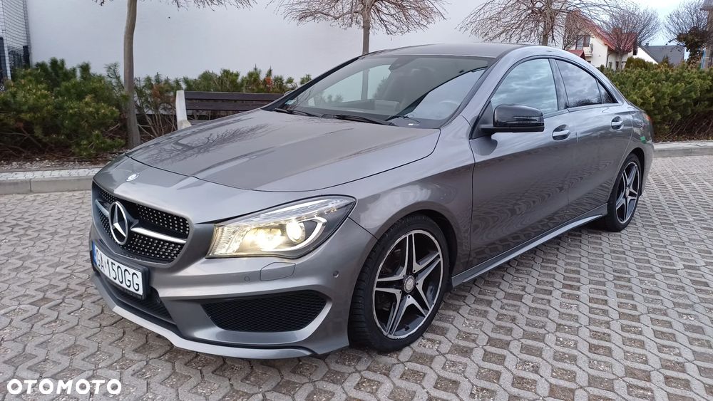 Mercedes-Benz CLA 200 7G-DCT AMG Line - 10