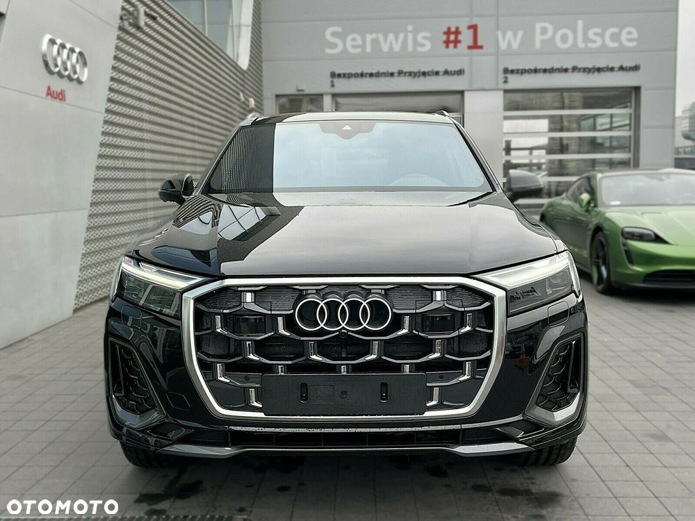 Audi Q7 - 11