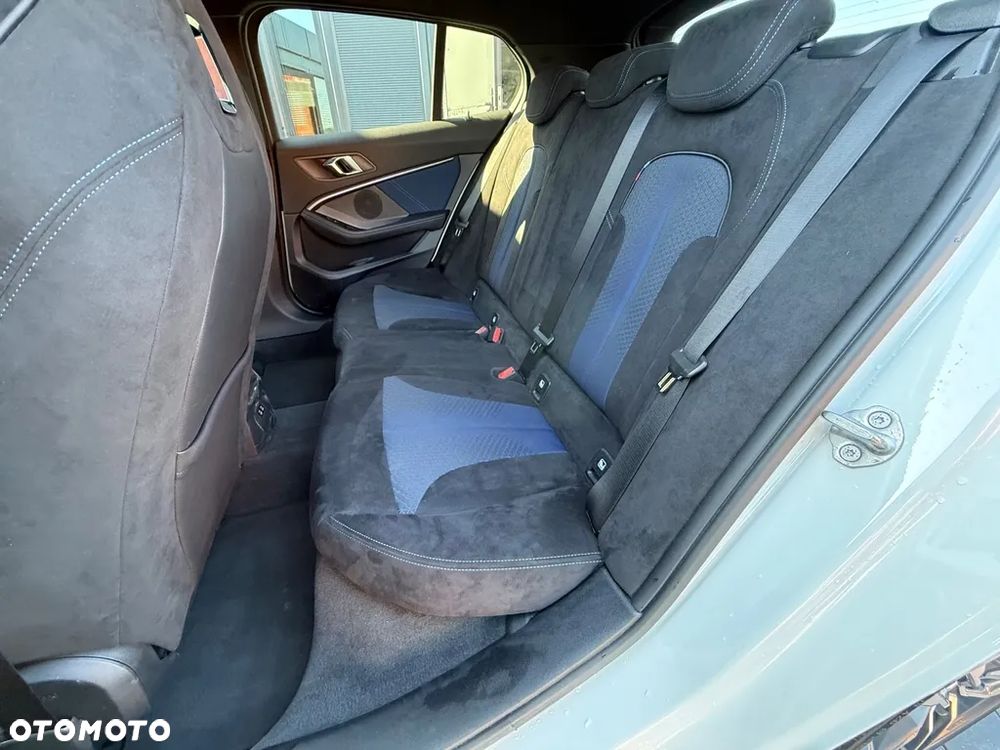 BMW Seria 1 118i M Sport - 17