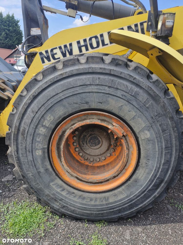 New Holland w270b - 9