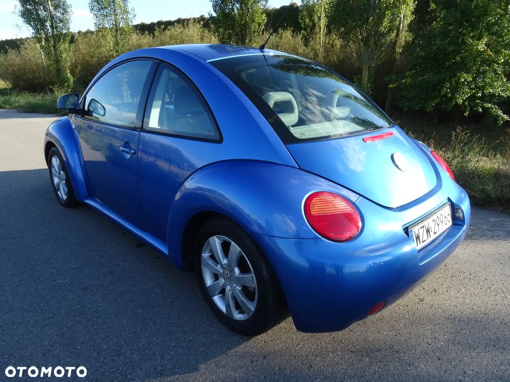 Volkswagen New Beetle 2.0 Domingo - 4
