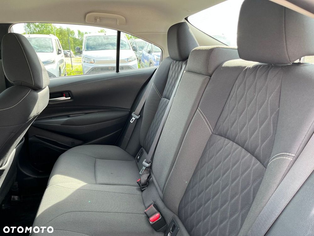 Toyota Corolla 1.8 Hybrid Comfort - 24