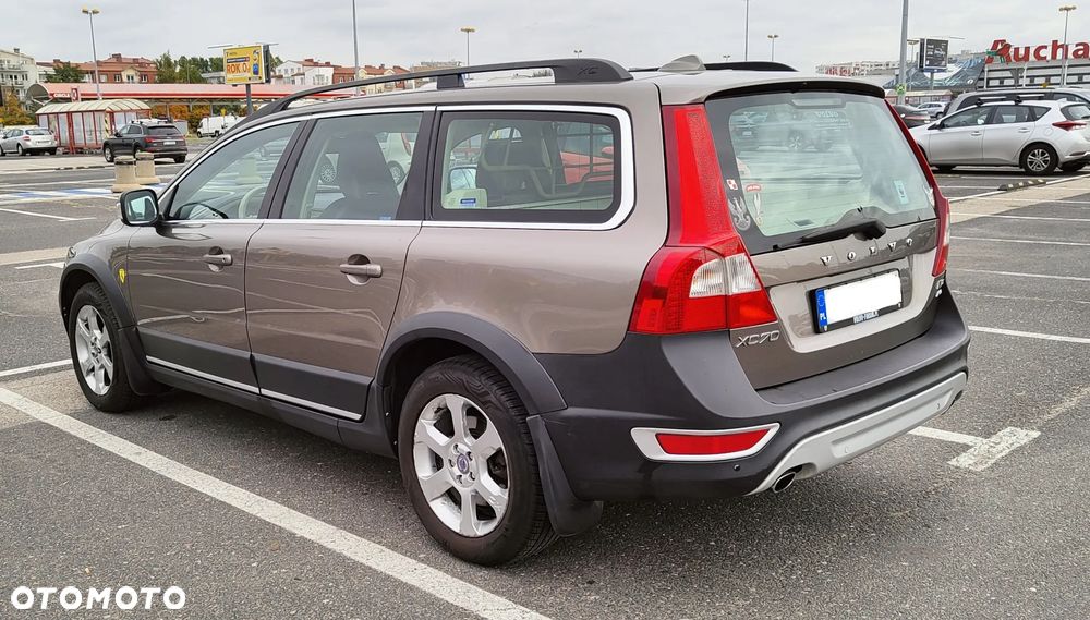Volvo XC 70 - 4