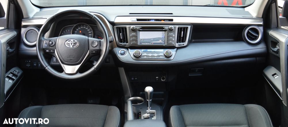 Toyota RAV4 2.2 D-4D 4x4 Automatik Edition - 21