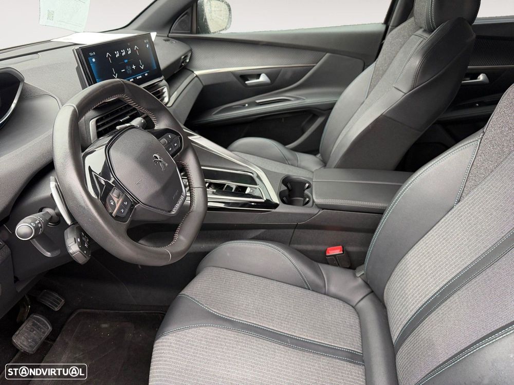 Peugeot 5008 1.2 PureTech Allure Pack EAT8 - 9