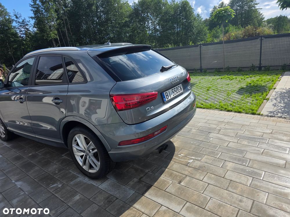Audi Q3 2.0 TFSI Quattro S tronic design - 5