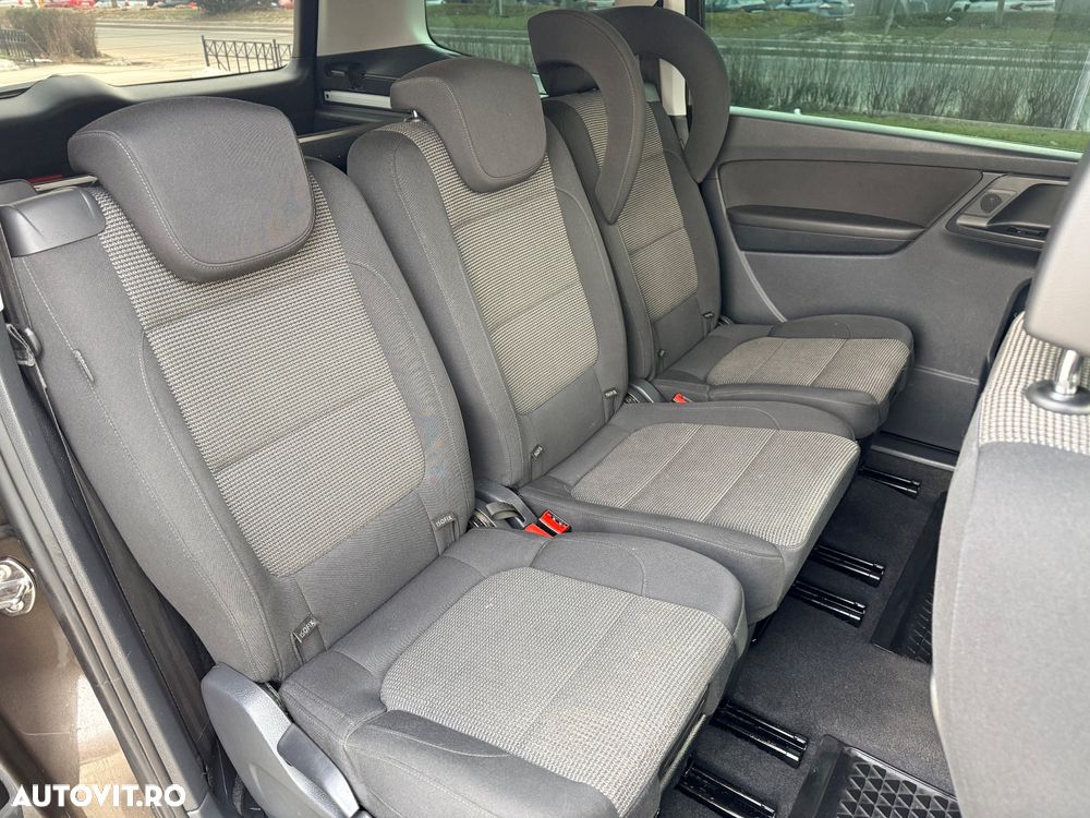 Volkswagen Sharan 2.0 TDI DSG BlueMotion Technology Life - 11