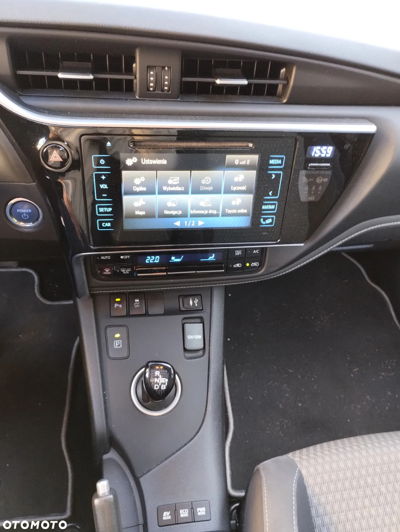 Toyota Auris - 9