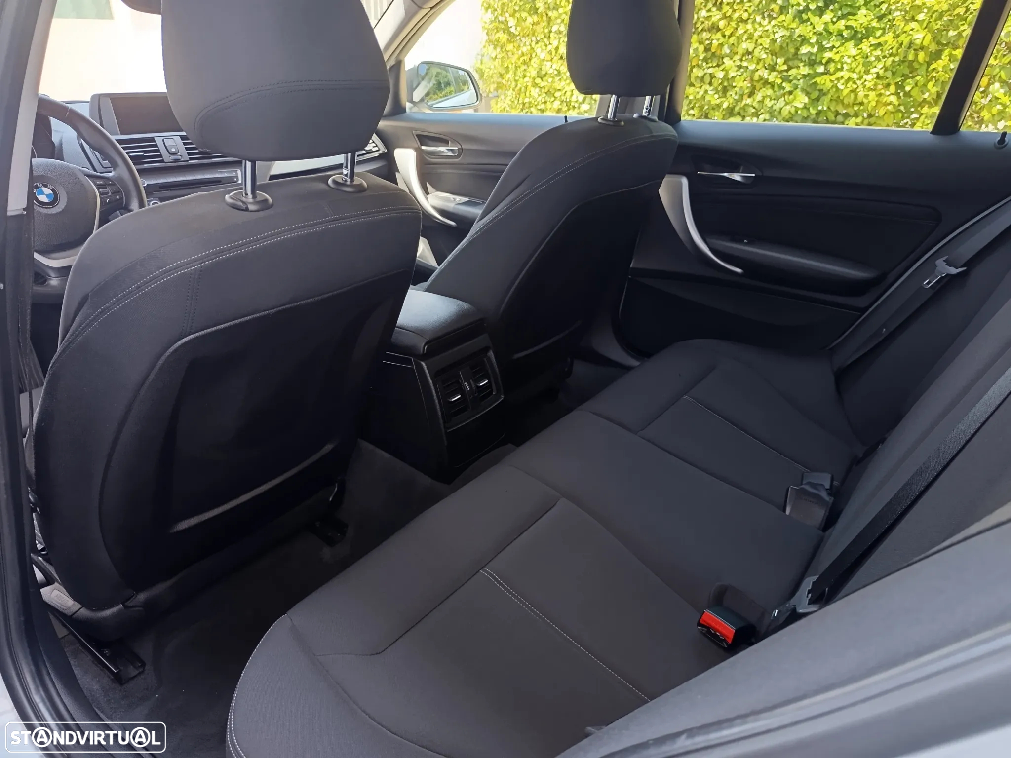 BMW 116 d Line Sport - 13