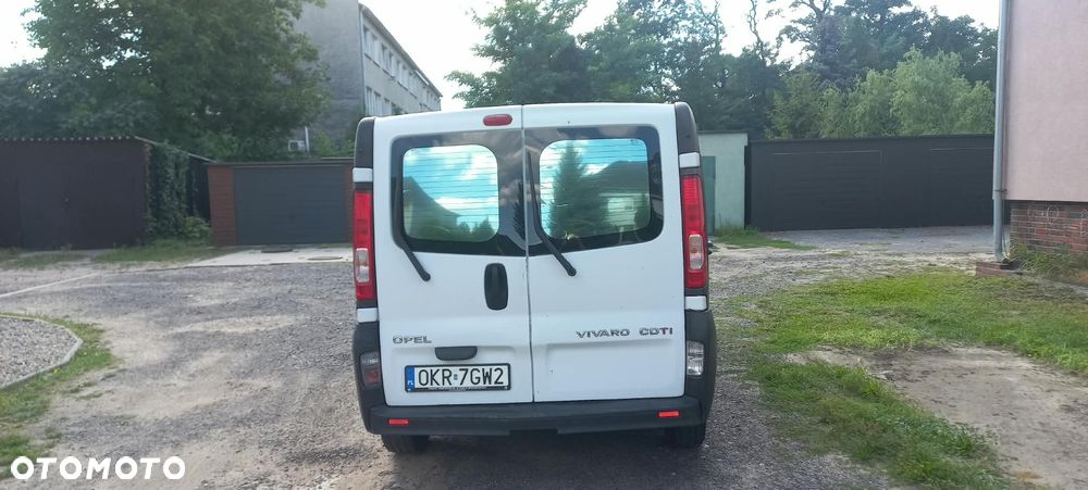 Opel Vivaro - 9