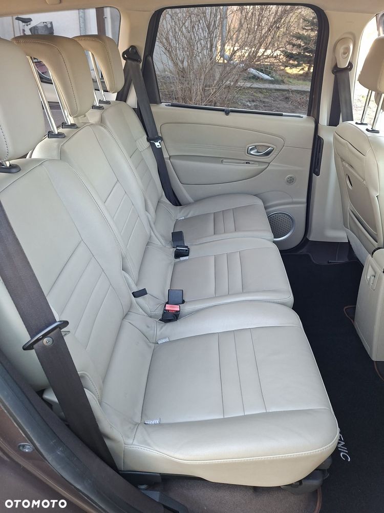 Renault Scenic TCe 130 Dynamique - 7