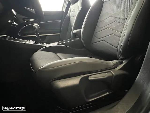 Jeep Avenger 1.2 GSE T3 Altitude - 17