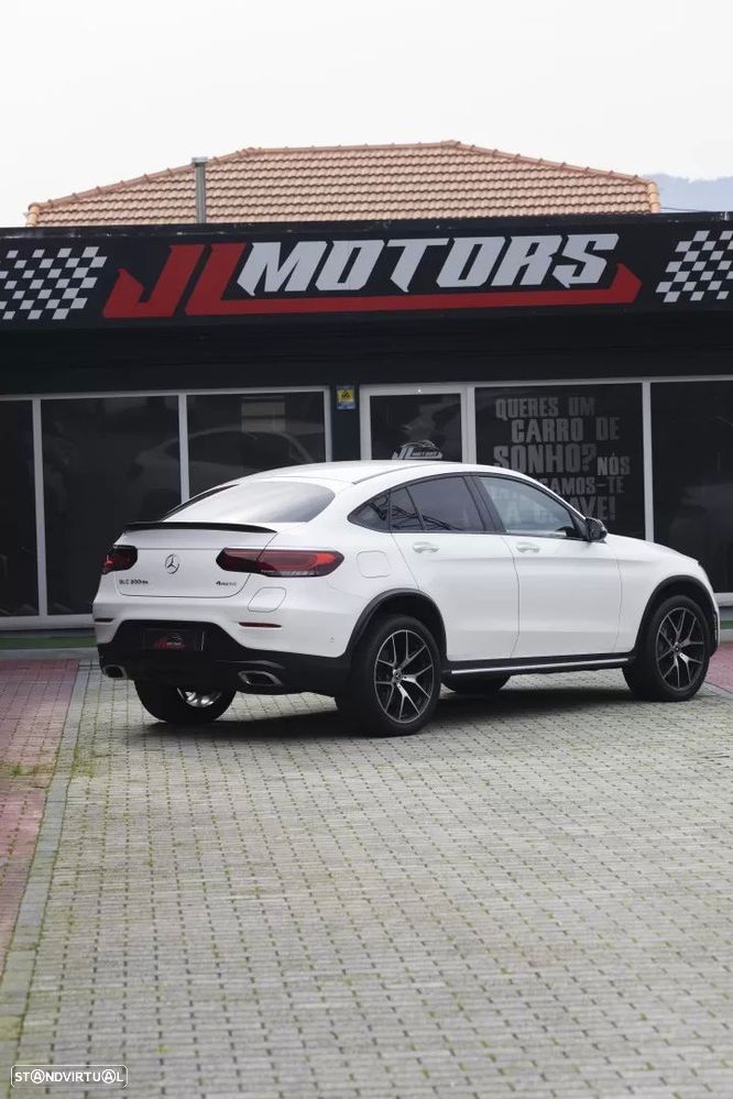 Mercedes-Benz GLC 300 de Coupe 4Matic 9G-TRONIC AMG Line - 28
