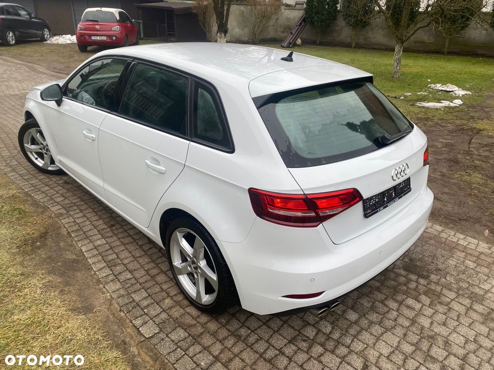 Audi A3 Sportback 35 TFSI cylinder on demand design - 7