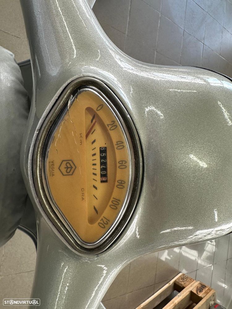Vespa 150 Sprint - 8