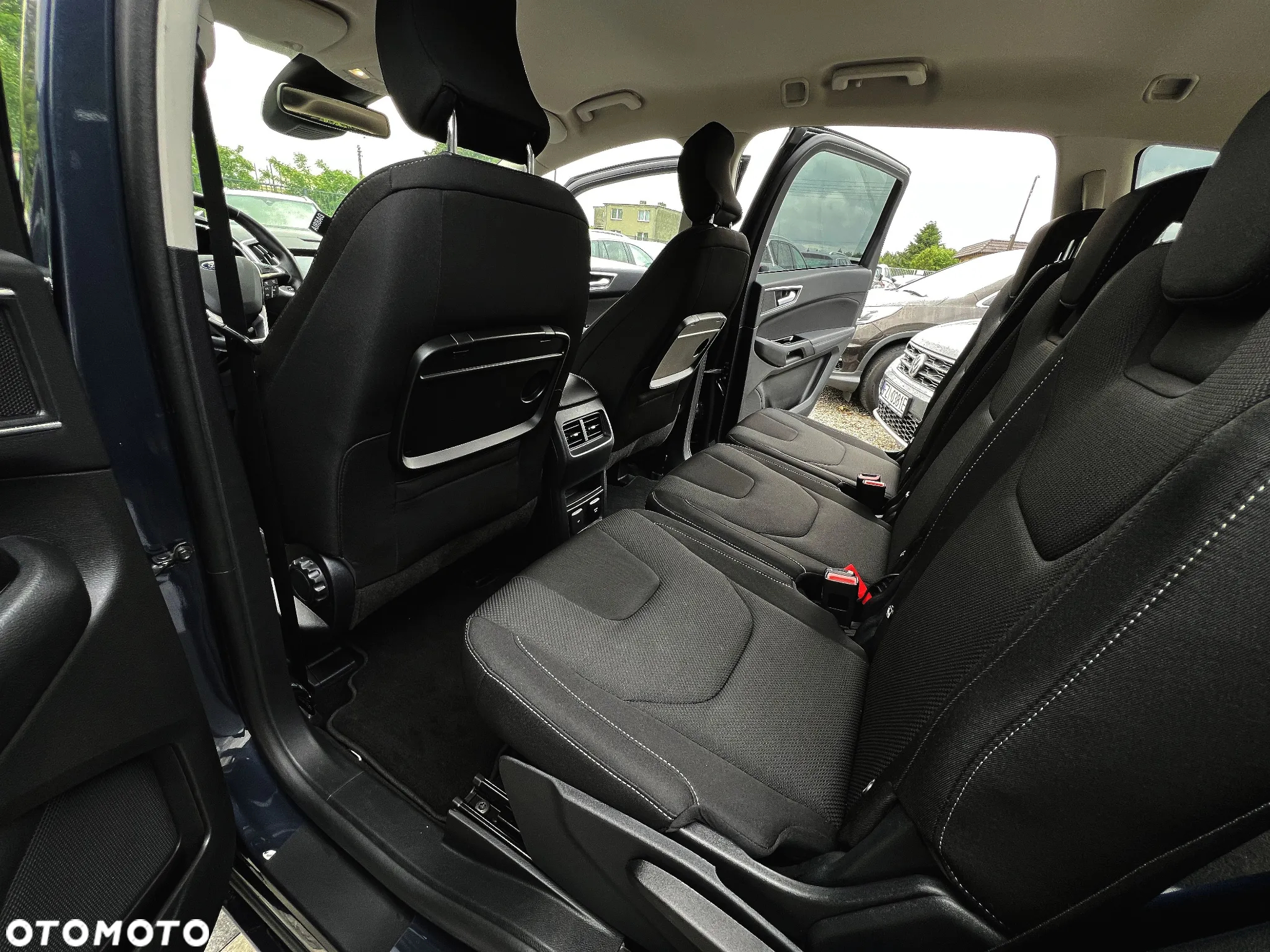 Ford S-Max - 22