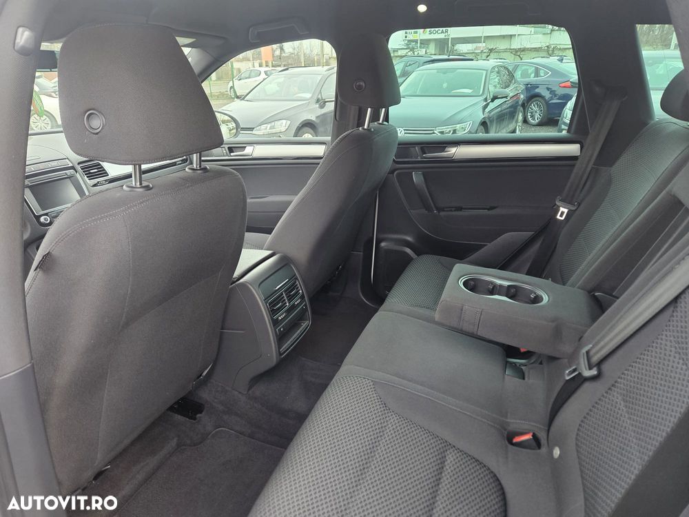 Volkswagen Touareg 3.0 V6 TDI BMT - 10